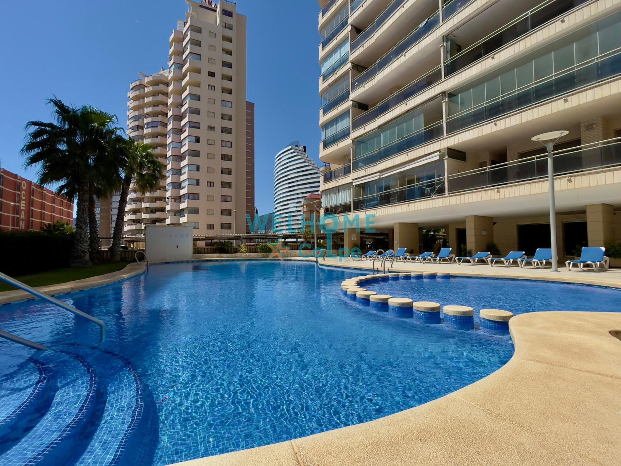 Orquidea Comodo Apartamento: Vista Al Mar, Piscina, Parking Apartamento